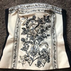 White House Black Market sleeveless top